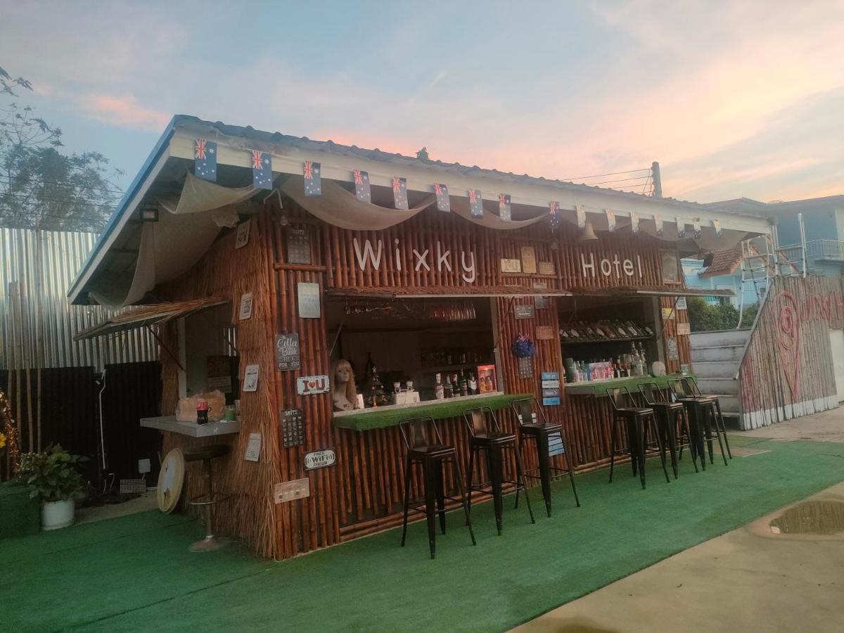 Wixky Hotel Nong Khai Exterior photo